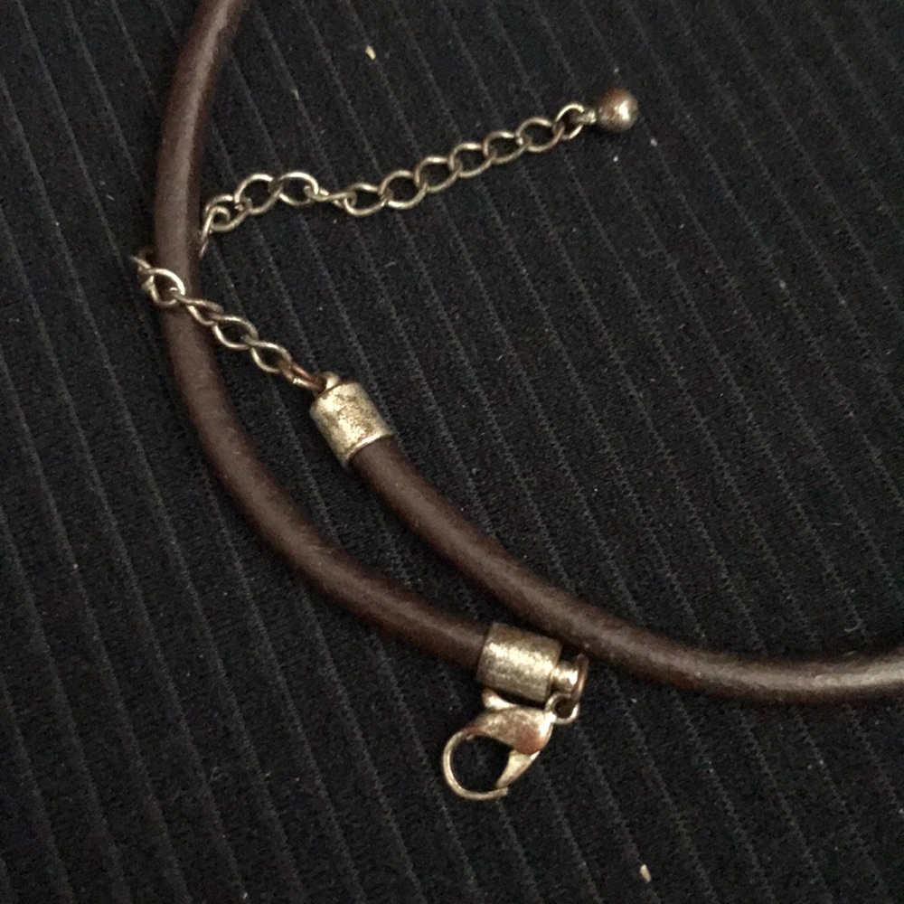 Necklace - Picture 3 of 3